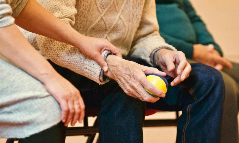 Τι θα είναι ο φροντιστής της γειτονιάς που έρχεται το 2025 - Ποιος θα είναι ο ρόλος του